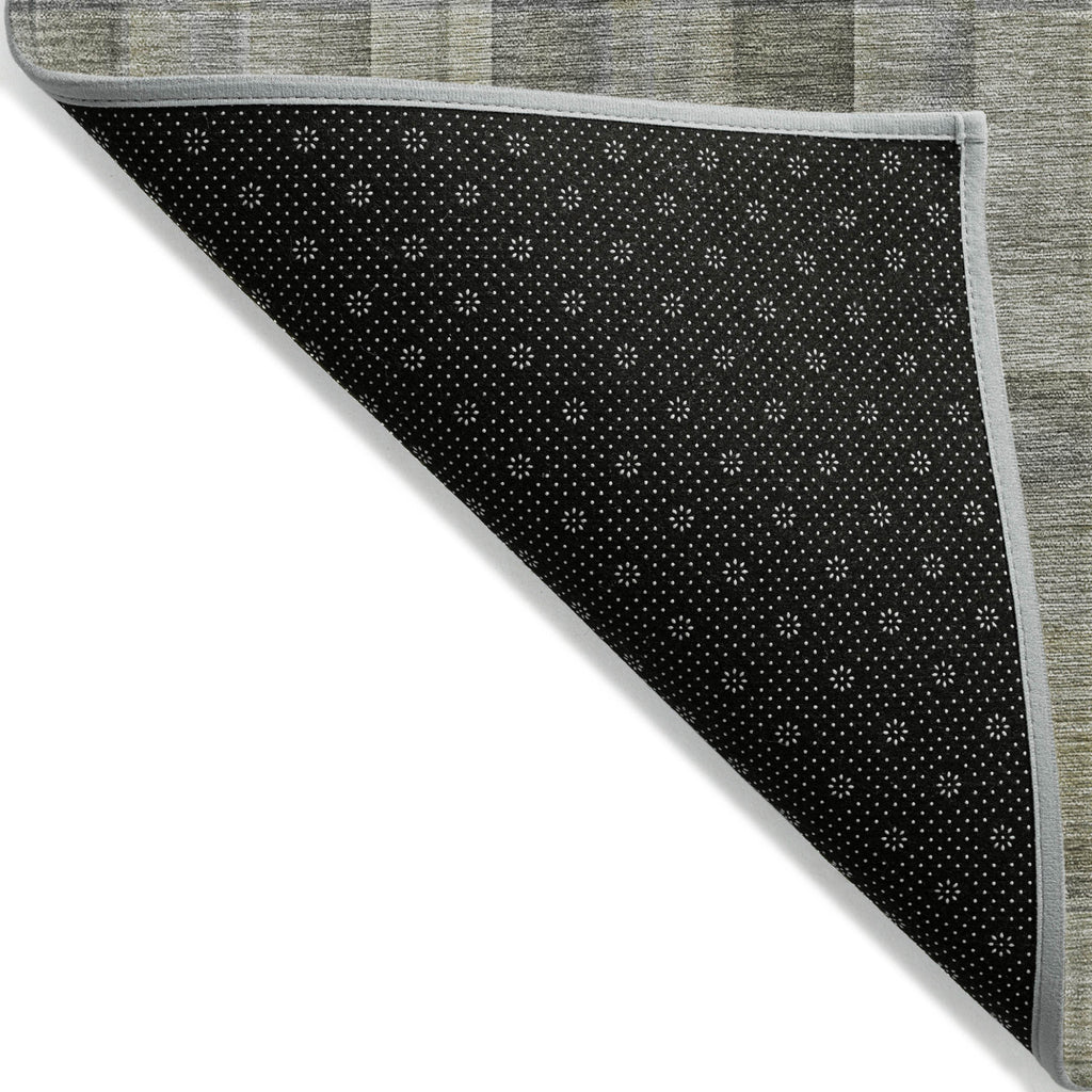 5' X 8' Gray Plaid Washable Non Skid Indoor Outdoor Area Rug
